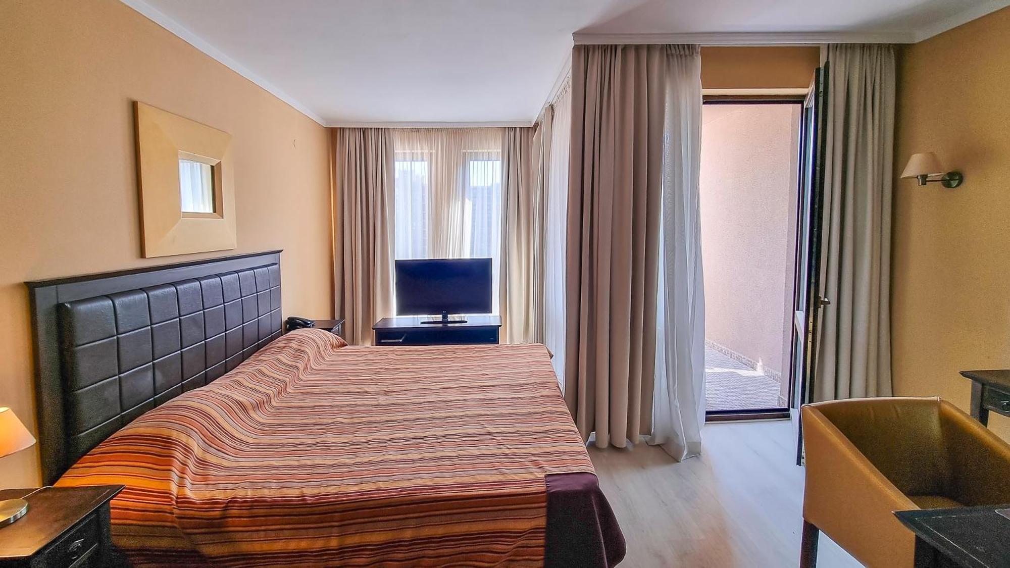 Royal Beach Apartments Slantchev Briag Extérieur photo