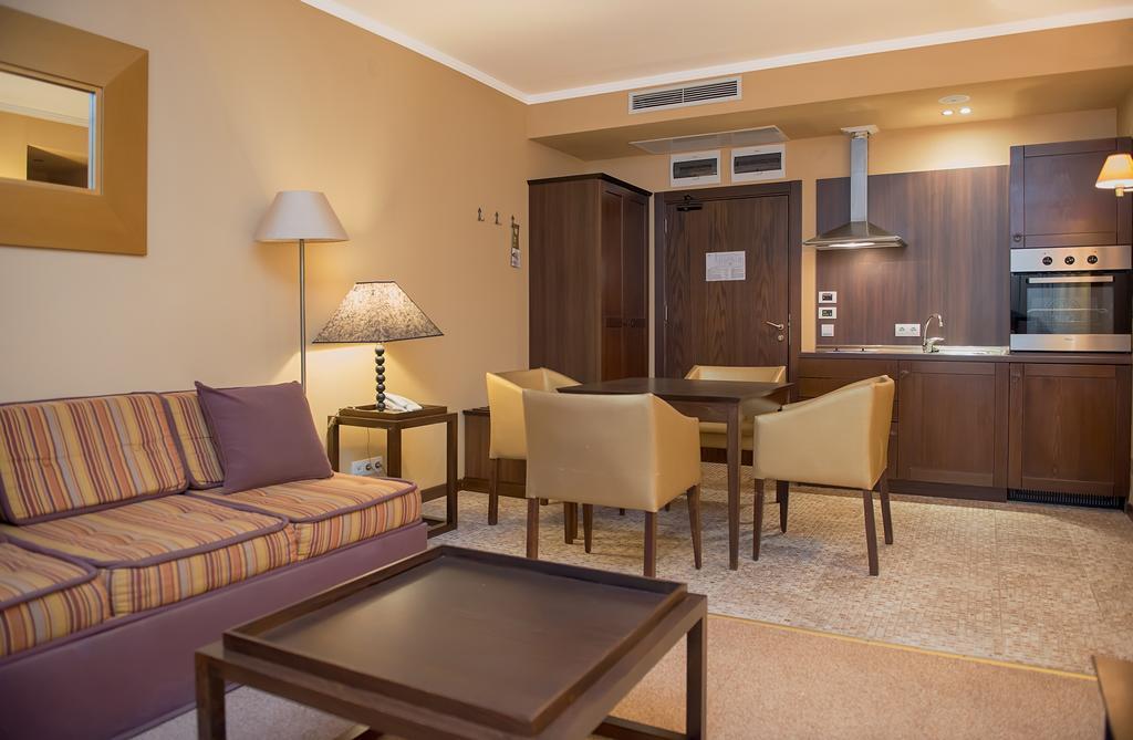 Royal Beach Apartments Slantchev Briag Extérieur photo